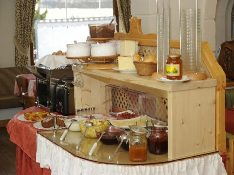 Hotel Arnika Поцца-ди-Фасса Экстерьер фото
